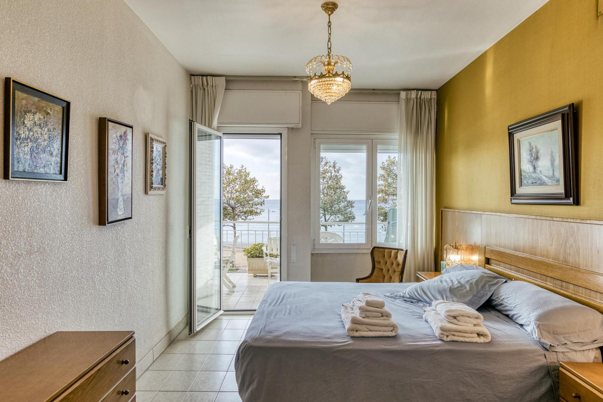 Carrer Del Mar Apartment Palamos Exterior photo
